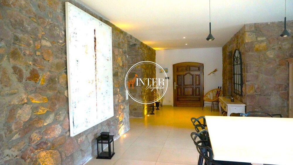 � vendre  Villa Puget-sur-Argens (83480)