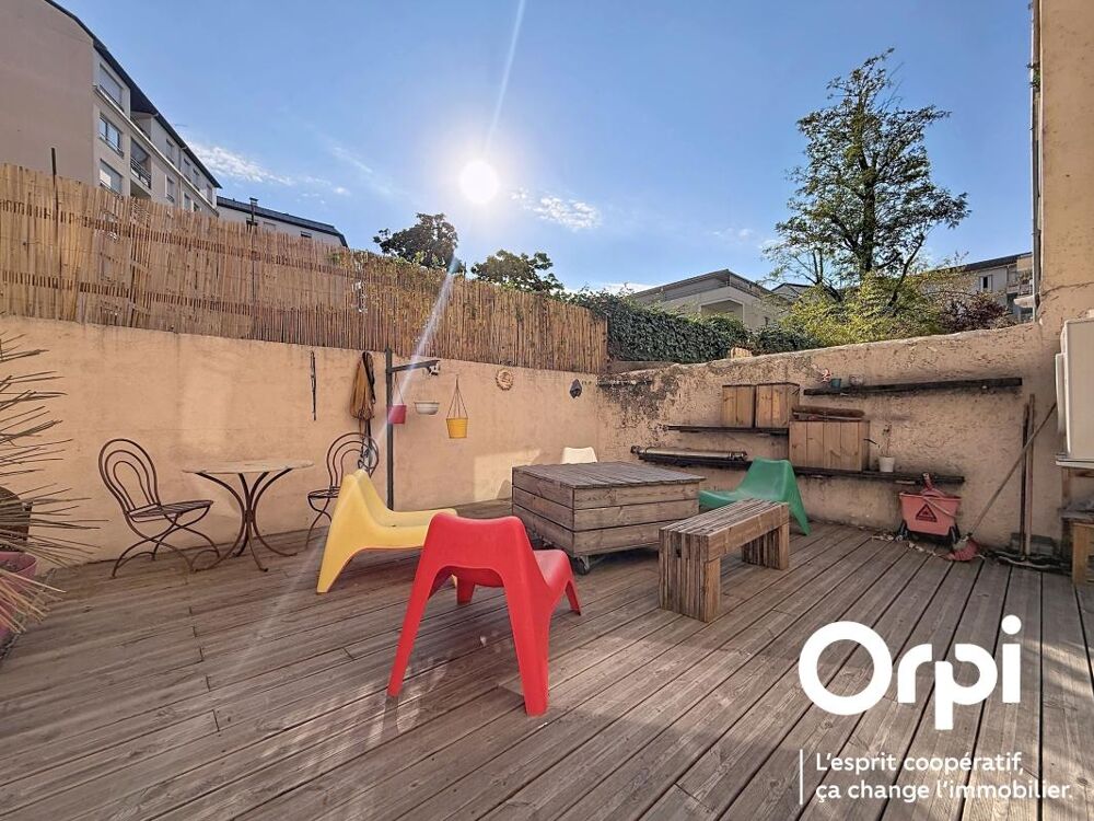 Loft familial de 149 m² avec jouissance d'une terrasse  Proche Gratte-Ciel