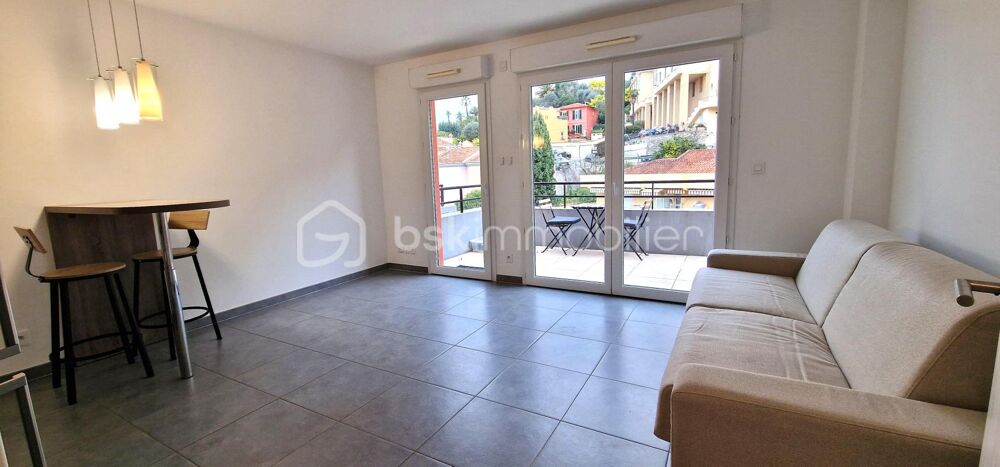 ? Beau studio récent avec terrasse, vue dégagée & aperçu mer  6? étage