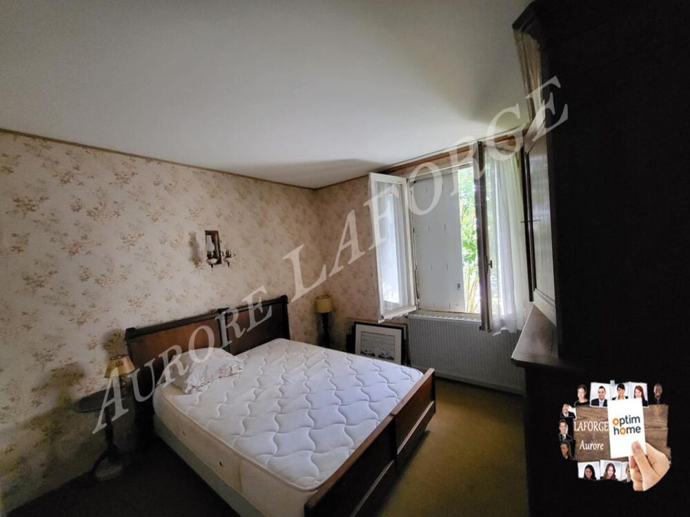 Vente Maison Maison à vendre 5 pièces à Saint-Savin (86),proche de Chauvigny,Montmorillon et Le Blanc.45 min de Poitiers Saint savin