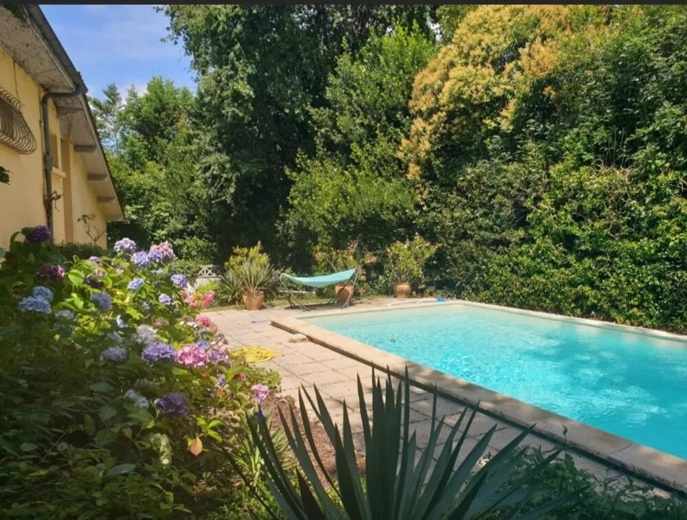 Vente Propriété/Château Eysines bourg - Maison bordée de forêt - Réno ou reconstruction Eysines
