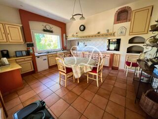  Maison � vendre 14 pi�ces 523 m�