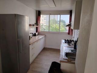  Appartement à louer 5 pièces 85 m²