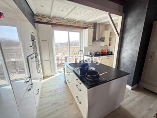 Maison à vendre 9 pièces 193 m²