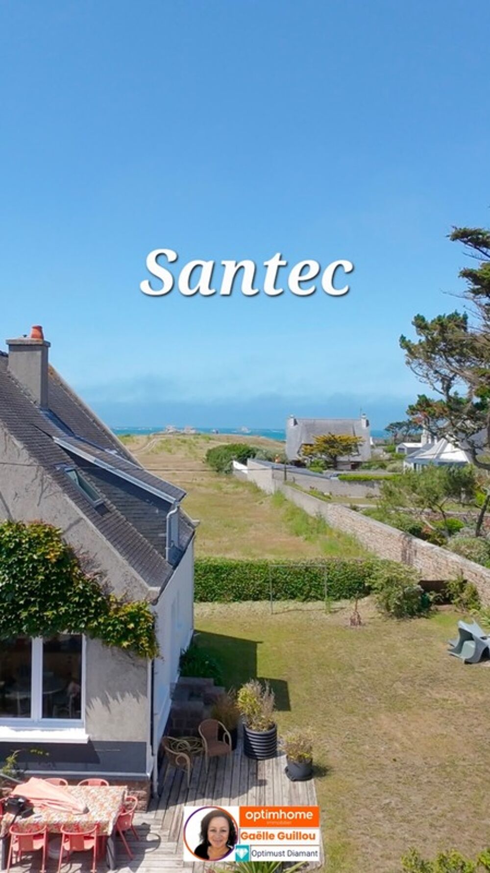 SANTEC : Coup de coeur de 110m² charme des années 50 vue mer et jardin clos
