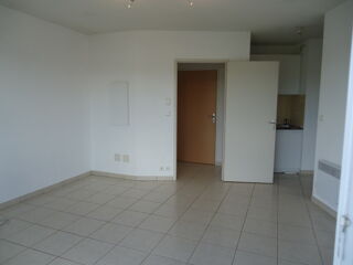  Appartement à louer 2 pièces 34 m²