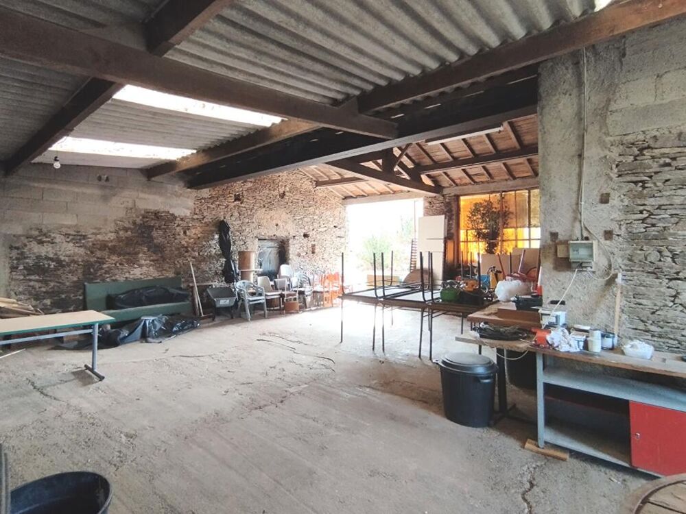 Longère à rénover, 285m² sur terrain de 1 800m², Loroux Bottereau (44430)