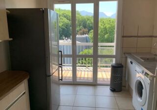  Appartement à louer 3 pièces 61 m²