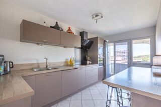  Appartement à vendre 6 pièces 116 m²
