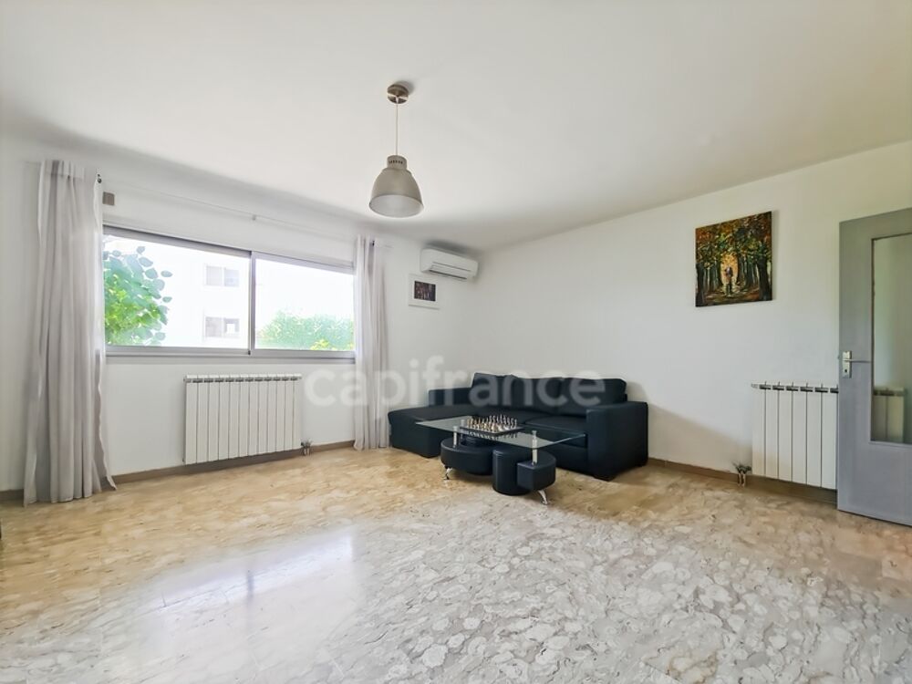 Ajaccio, Route des Sanguinaires, proche plages, à proximités des commerces, appartement T2