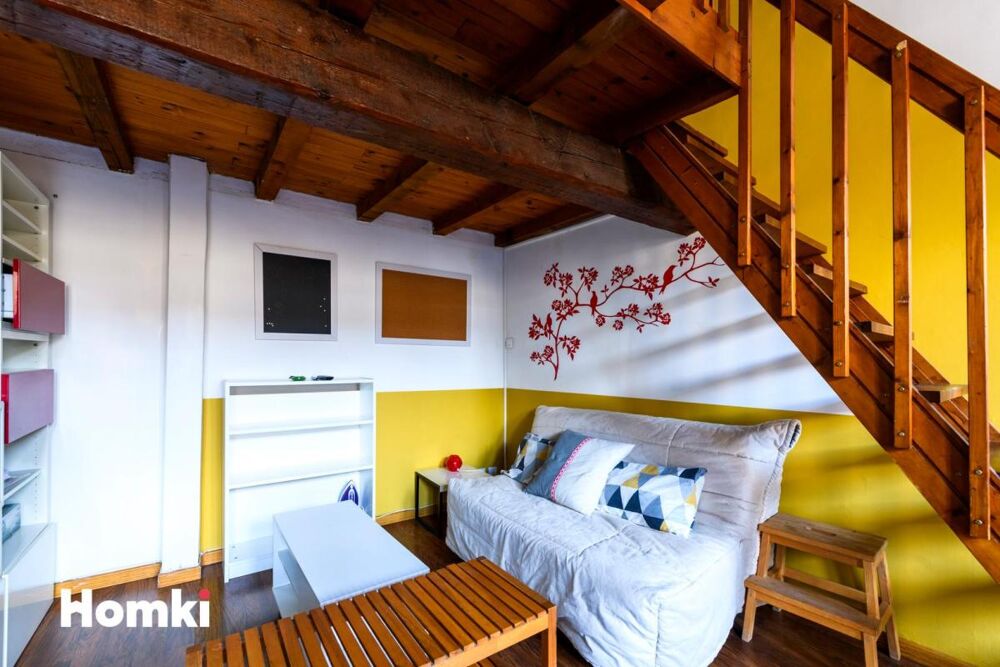 Vente Appartement Studio mezzanine meublé de 38m² Nîmes Centre-ville Nimes