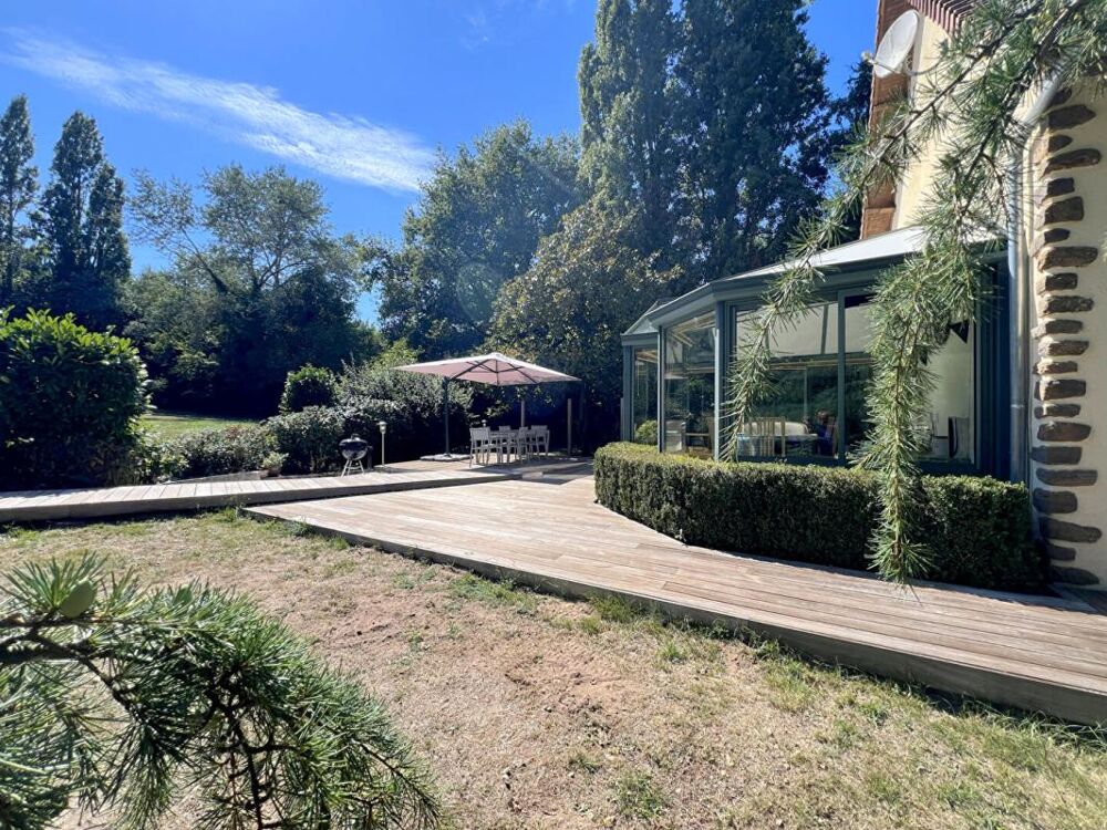 Vente Maison Maison - SURFONDS - 9 pièce(s) - 227 m2 Surfonds
