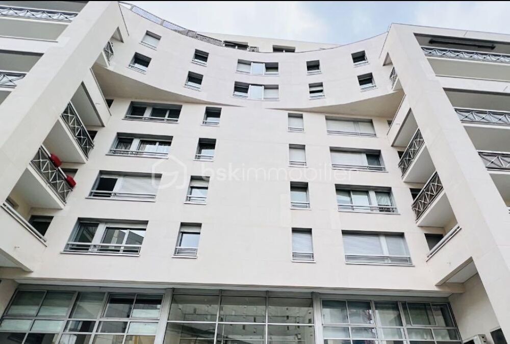 Appartement 2 pièces #balcon#parking#cave