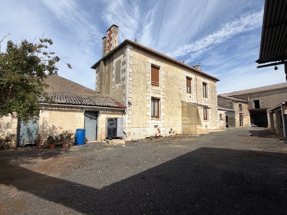 Vente Maison Longère à vendre à Neuville de Poitou (86170) Neuville de poitou