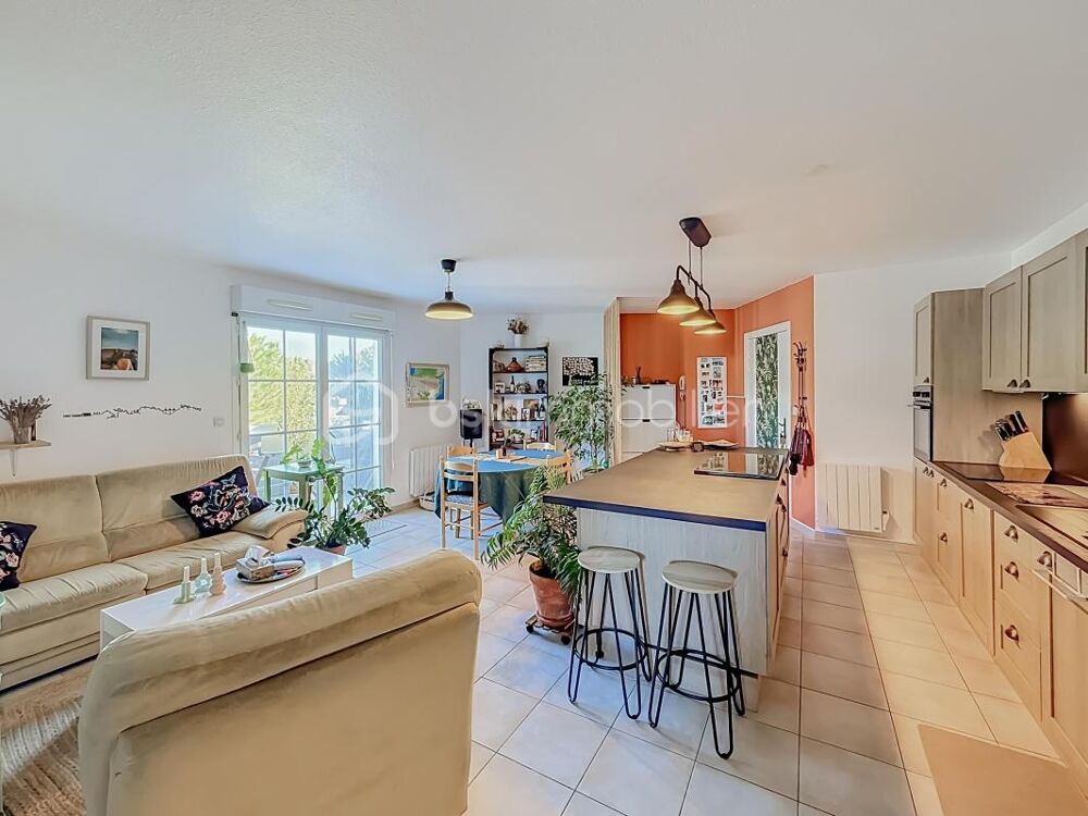 APPARTEMENT T2 AVEC TERRASSE, GARAGE ET PARKING  HAUTEURS DE JUVIGNAC ***