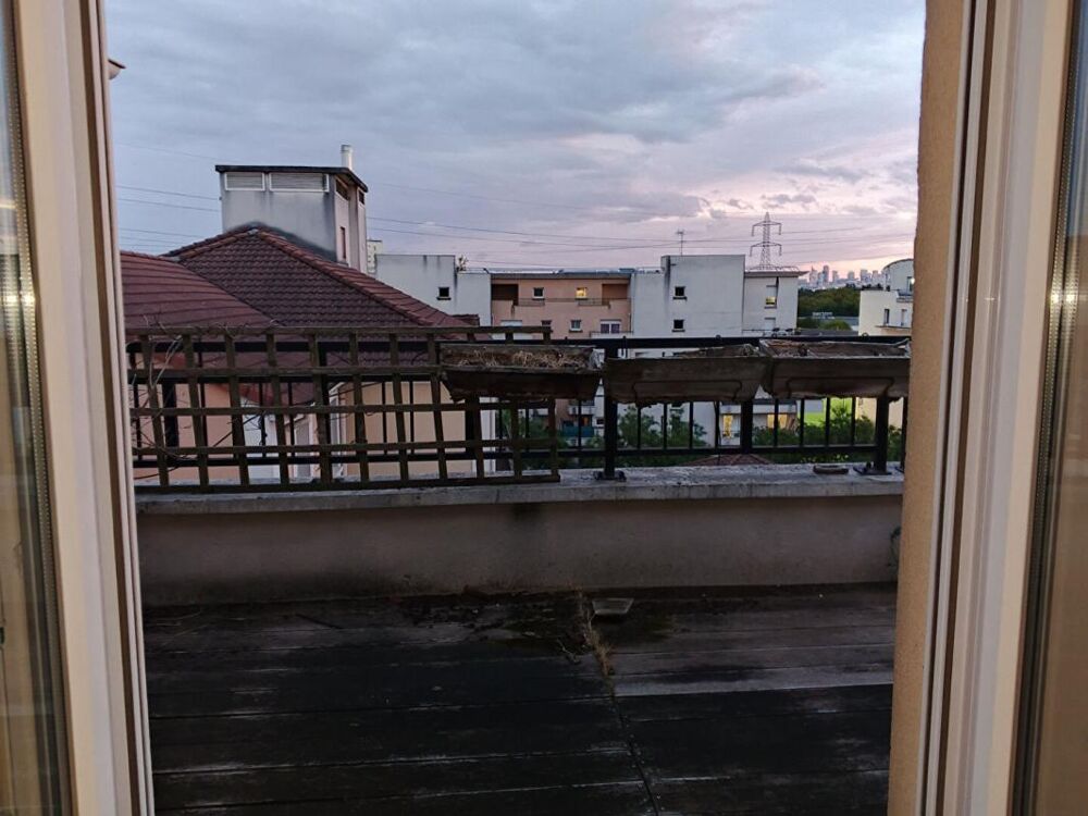 Vente Appartement Duplex 124 m², 5 pièces, cuisine équipée, lumineux avec terrasses et parkings - Villeneuve-la-Garenne (92390) Villeneuve la garenne