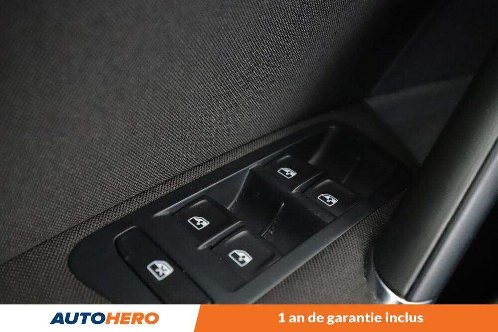 Golf VII 1.2 TSI BlueMotion Tech Allstar 5P 85 ch 2016 occasion 92130 Issy-les-Moulineaux