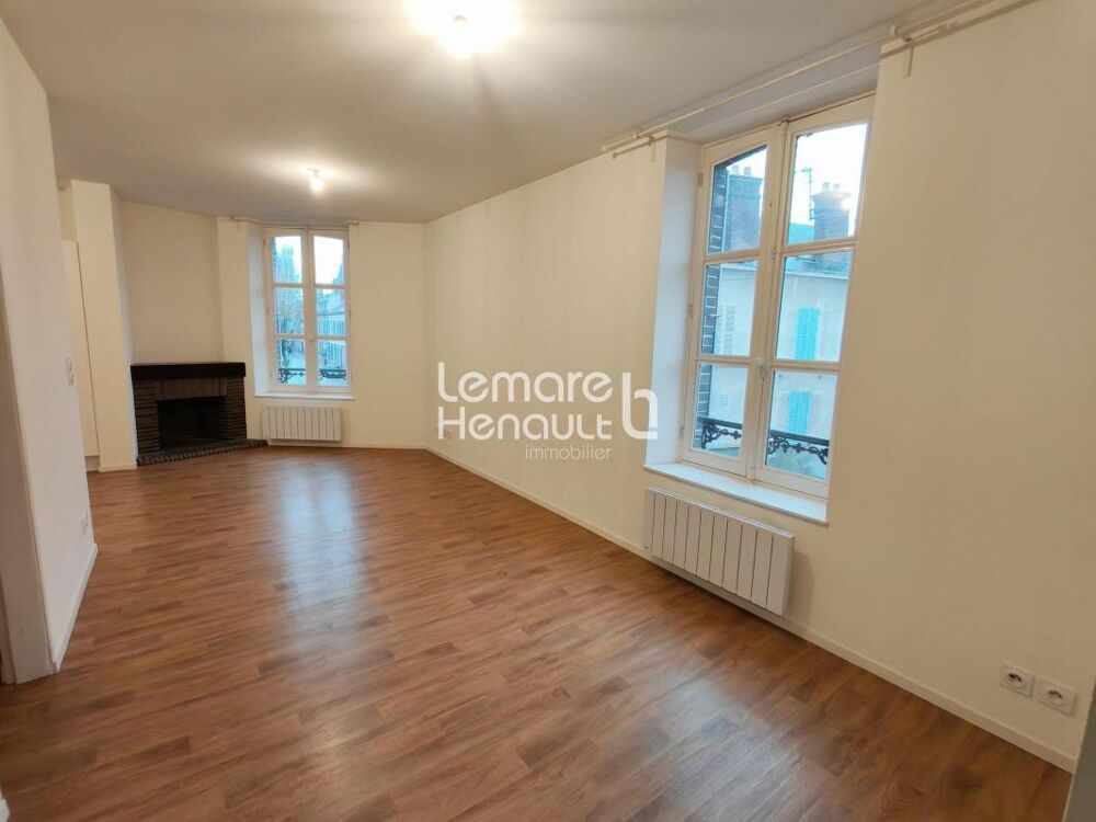 Location Appartement F3 61.77 m²²  Trés bon état  avec garage Dreux