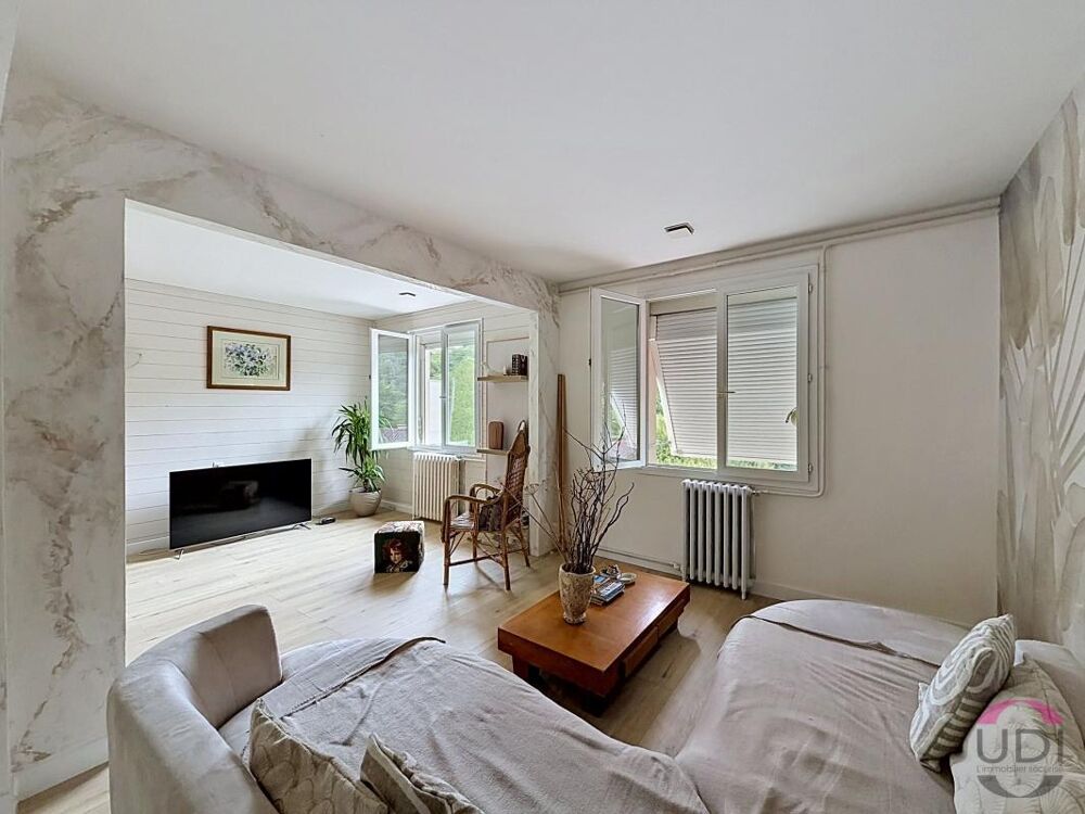 Vente Maison Ensemble immobilier avec fort potentiel – Lavault-Sainte-Anne, aux portes de Montluçon Lavault sainte anne