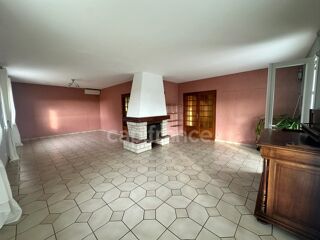  Maison à vendre 9 pièces 179 m²