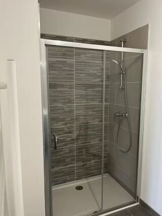  Appartement à louer 2 pièces 47 m²