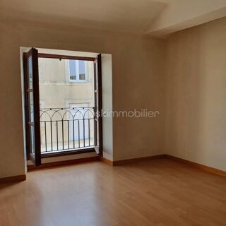  Appartement  vendre 7 pices 330 m