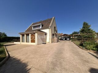  Maison à vendre 7 pièces 244 m²