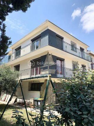  Maison  vendre 7 pices 180 m