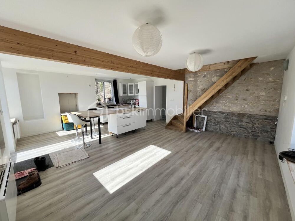 Vente Maison Superbe maison de campagne fraîchement rénovée sur son magnifique terrain au cœur de la forêt Saint leger le petit