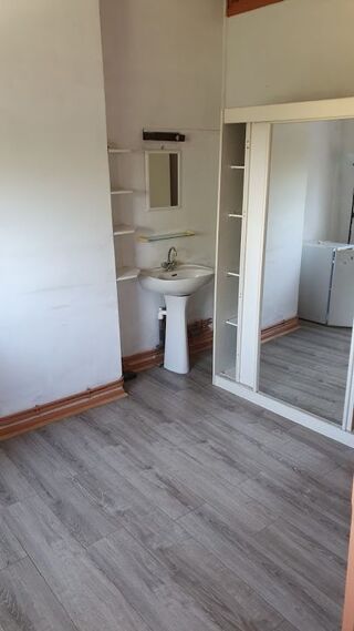  Appartement à louer 1 pièce 16 m²