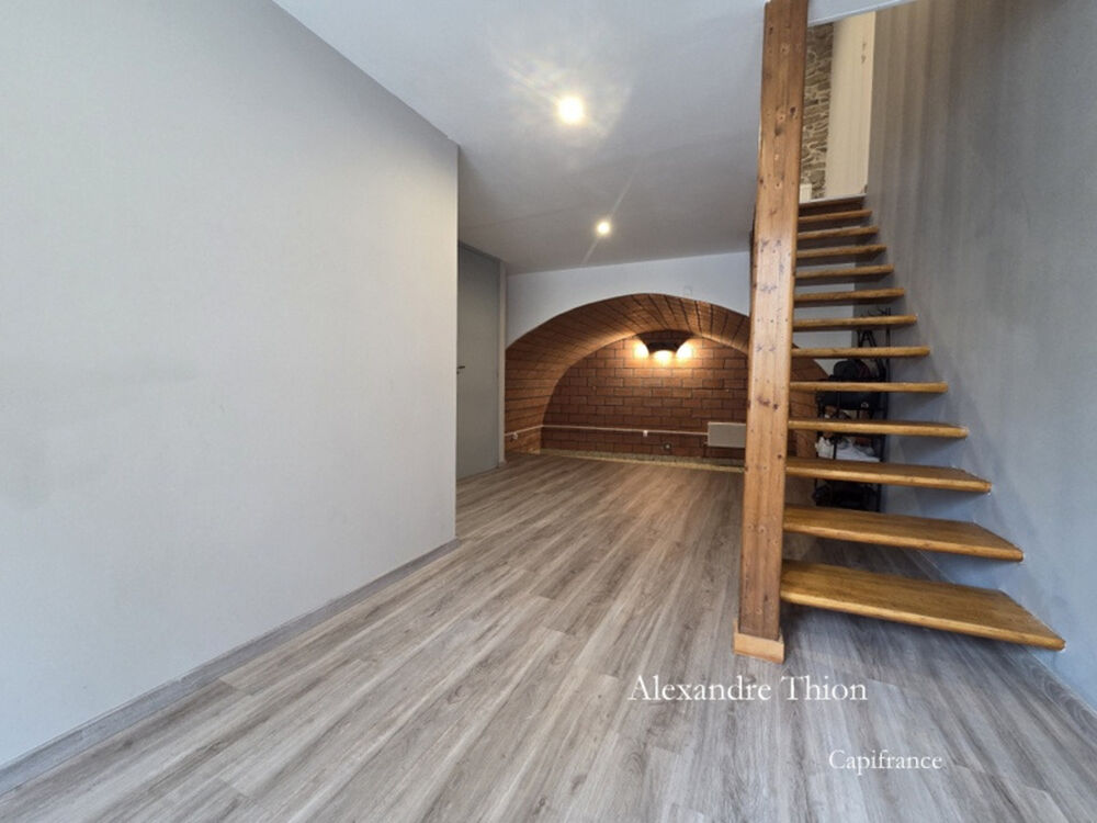 Maison de village à vendre 4 pièces JUJURIEUX (01)