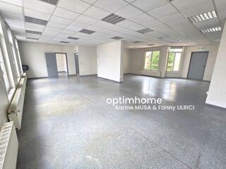 Immeuble à vendre 15 + pièces 390 m²