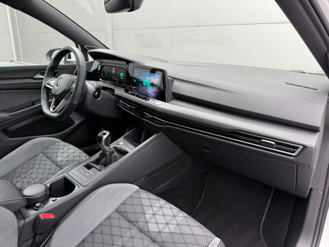 Golf Line – LED Digital Cockpit CarPlay ACC 2020 occasion 33000 Bordeaux