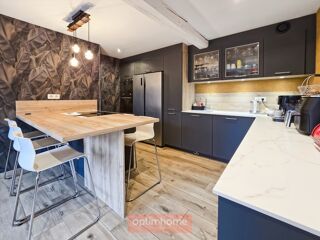  Maison à vendre 9 pièces 234 m²