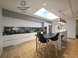  Appartement � vendre 4 pi�ces 143 m�