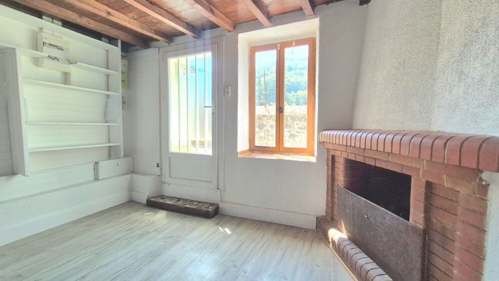 Vente Maison Maison à vendre avec terrasse 4 pièces SAHORRE (66) Sahorre