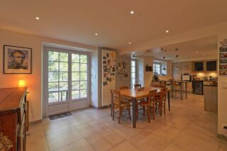 Maison à vendre 8 pièces 151 m²