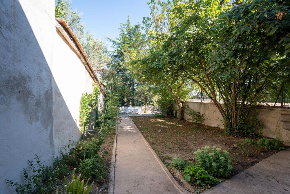Vente Maison Maison  3 pièce(s) 143.48 m2 Caluire et cuire