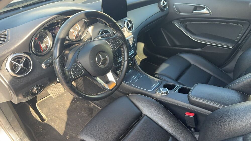Classe GLA 180 CDi 109 7G-DCT Sensation 2018 occasion 76140 Le Petit Quevilly