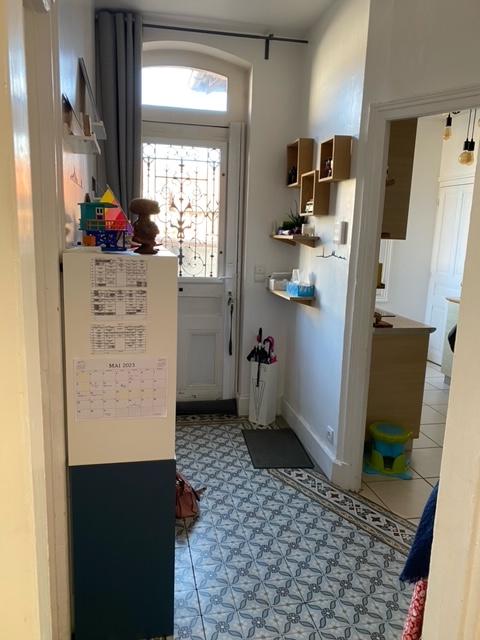  Maison � louer 9 pi�ces 200 m�