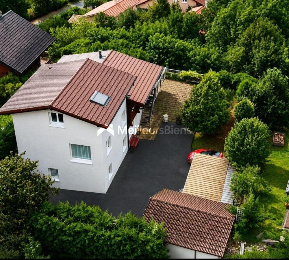 Superbe maison de 202 m² à Crozet 5 chambres, terrain de 1400 m²