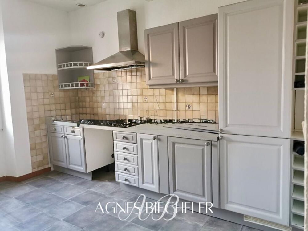 Vente Immeuble Immeuble 7 pièce(s) 160 m2 Palau del vidre