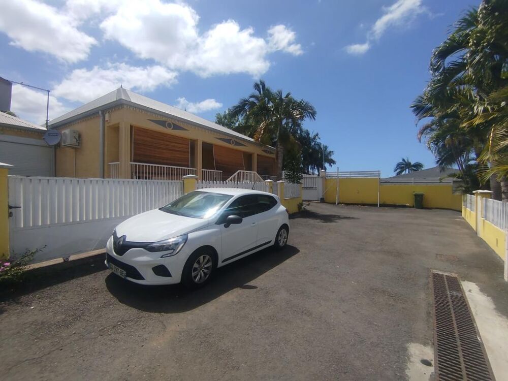 Location Villa VILLA MEUBLEE de 110 m² - Ligne des Bambous - SAINT-PIERRE Saint pierre
