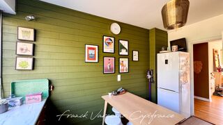  Appartement à louer 7 pièces 141 m²