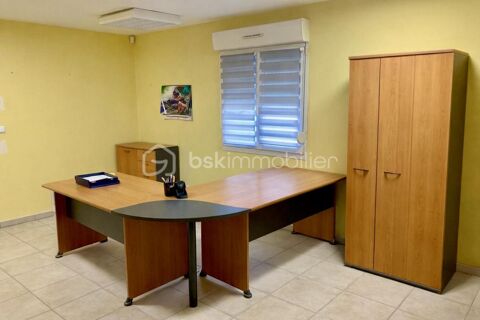   À louer – Local commercial / Bureaux  de 133 m² 