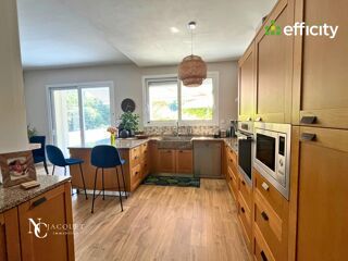  Maison � vendre 7 pi�ces 275 m�