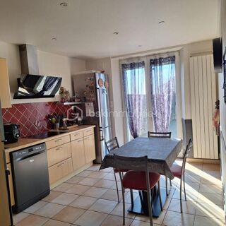  Maison � vendre 8 pi�ces 199 m�