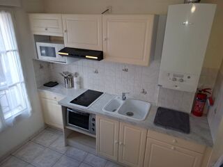  Appartement à louer 2 pièces 32 m²