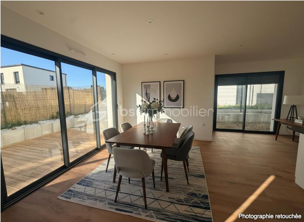 Vente Maison ? COUP DE CŒUR – Maison familiale NEUVE de 146 m² – Calme avec garage et carport ? Cintre