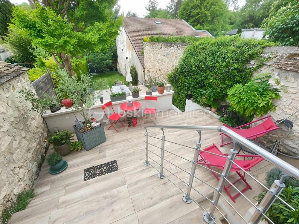Charmante maison au coeur du village avec jardin